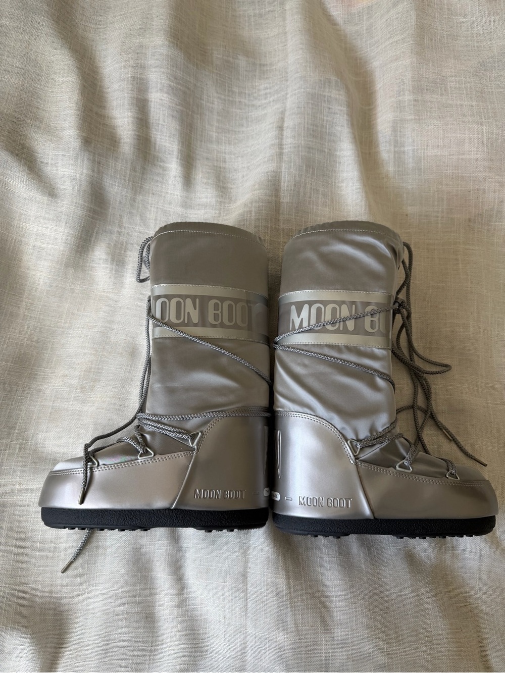 Moon Boot Metallic Silver Women's Winter Lace-Up Boots